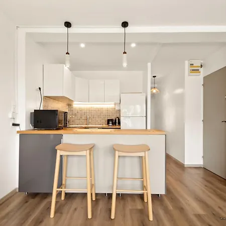 Modern Sea View -2br-4p- Appartement
