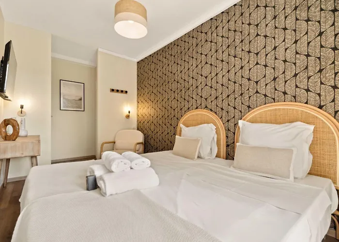 Modern Sea View -2br-4p- Apartment