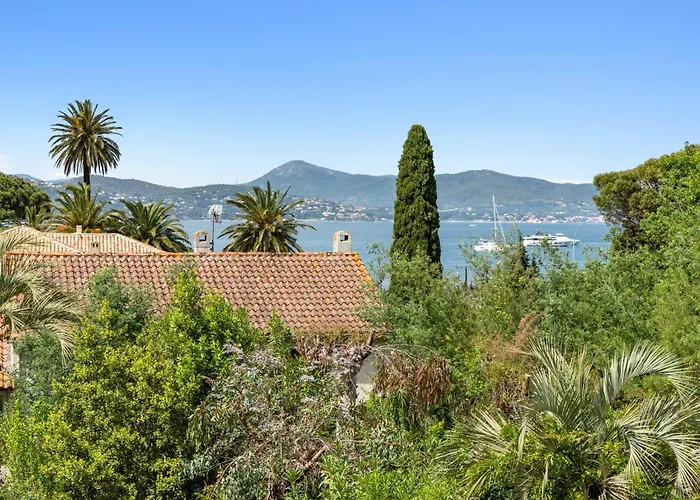 Modern Sea View -2br-4p- Apartment *