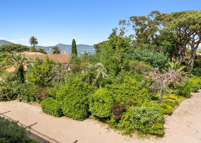 Modern Sea View -2br-4p- * סן טרופז