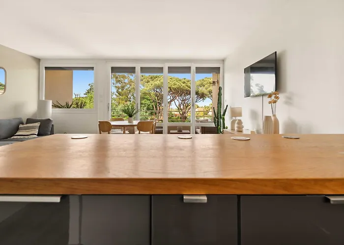 Modern Sea View -2br-4p- * Saint-Tropez