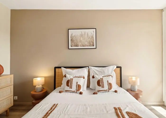 Modern Sea View -2br-4p- * סן טרופז